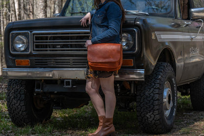 KINDLE LEATHER SATCHEL - TANGERINE BISON