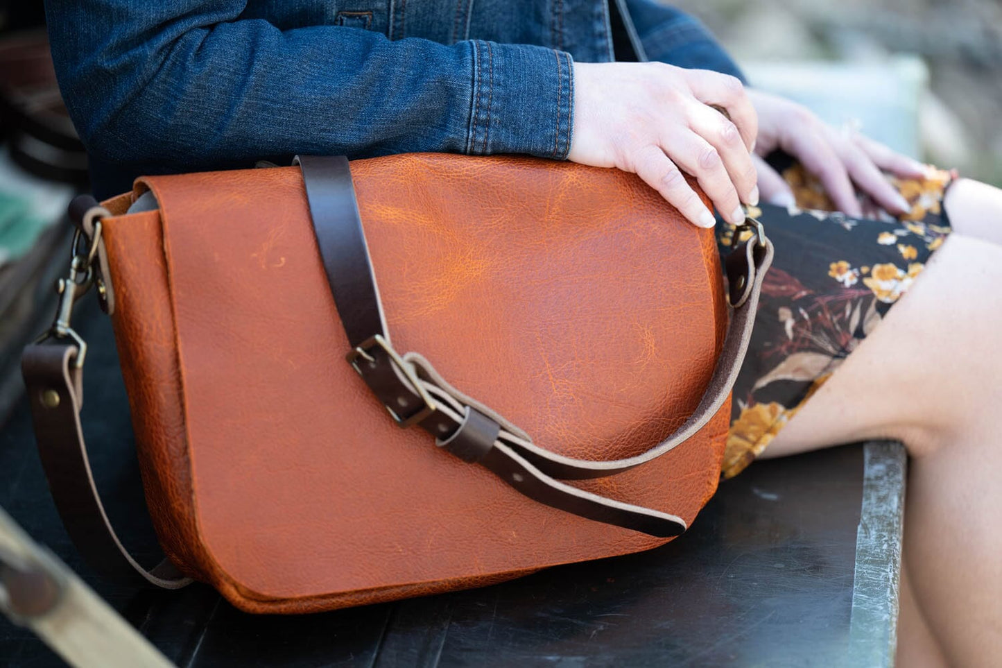 KINDLE LEATHER SATCHEL - TANGERINE BISON