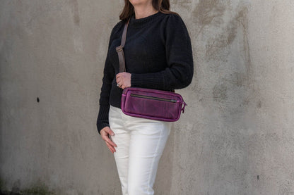 LEATHER FANNY PACK / LEATHER WAIST BAG - DELUXE - GRAPE BISON