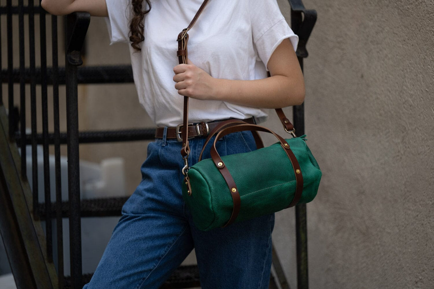 JANE LEATHER CROSSBODY - PINE GREEN BISON