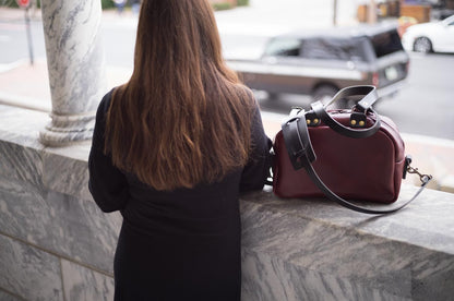 HOFFMAN LEATHER CROSSBODY BAG - OXBLOOD