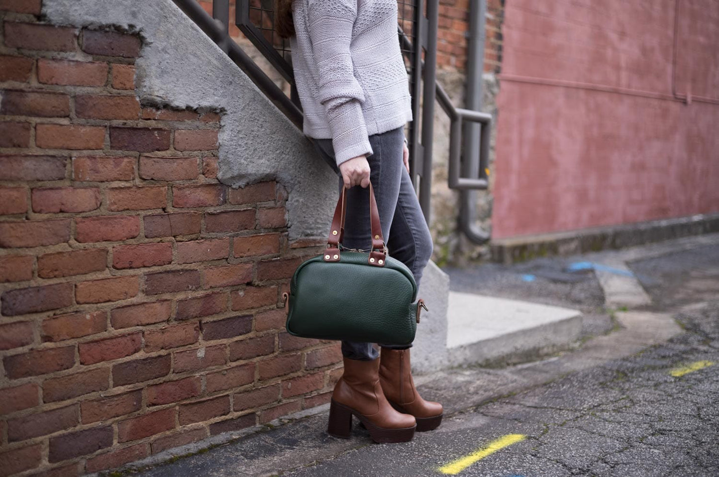 HOFFMAN LEATHER CROSSBODY BAG - FOREST GREEN