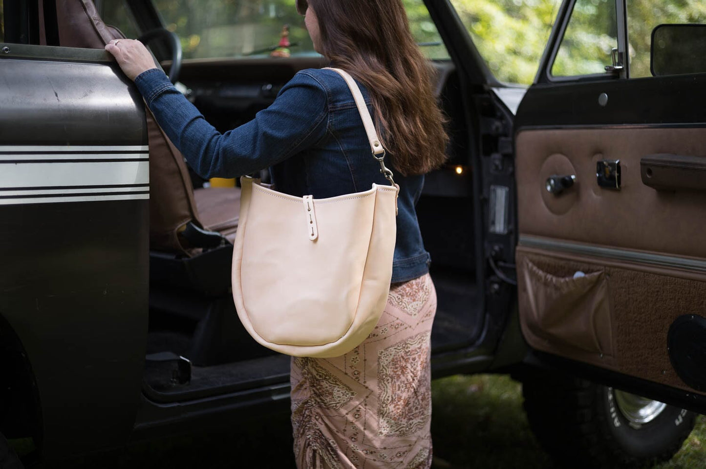 Celeste Leather Hobo Bag - Medium - Natural Veg Tan