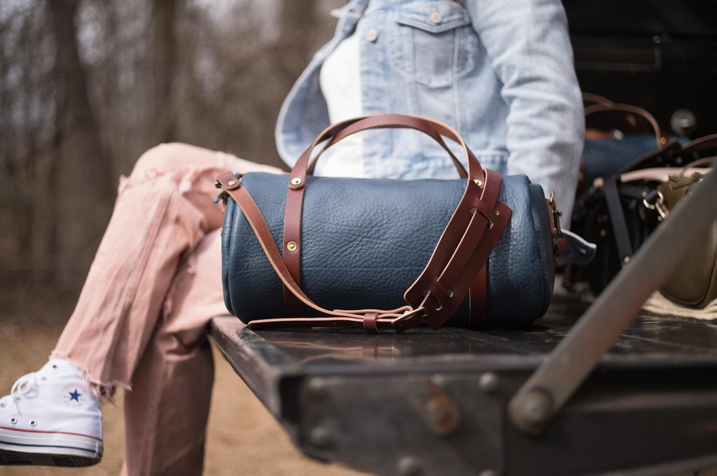 JANE LEATHER CROSSBODY - LARGE - SMOKEY BLUE