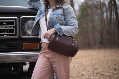 JANE LEATHER CROSSBODY - SMALL - MOCHA