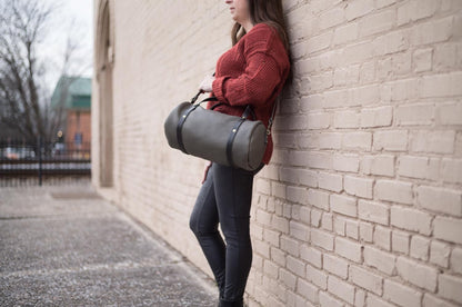 JANE LEATHER CROSSBODY - LARGE - LEAD GRAY