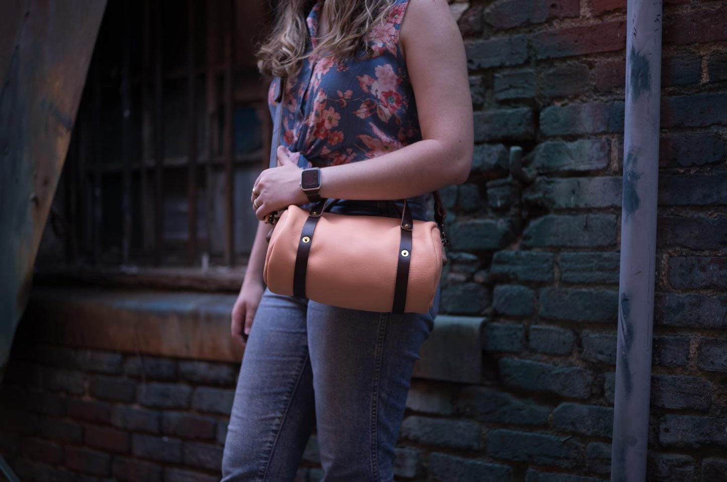 JANE LEATHER CROSSBODY - SMALL - PEACH FUZZ - IN STOCK