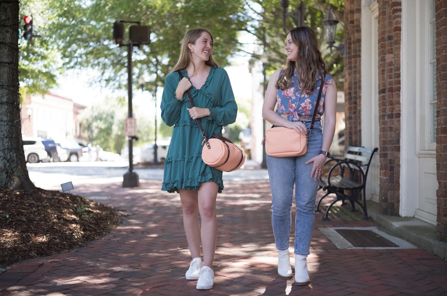 SARAH LEATHER CROSSBODY - PEACH FUZZ