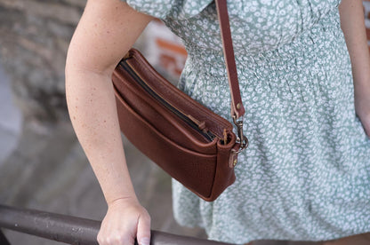 RENNIE LEATHER SHOULDER BAG - SADDLE