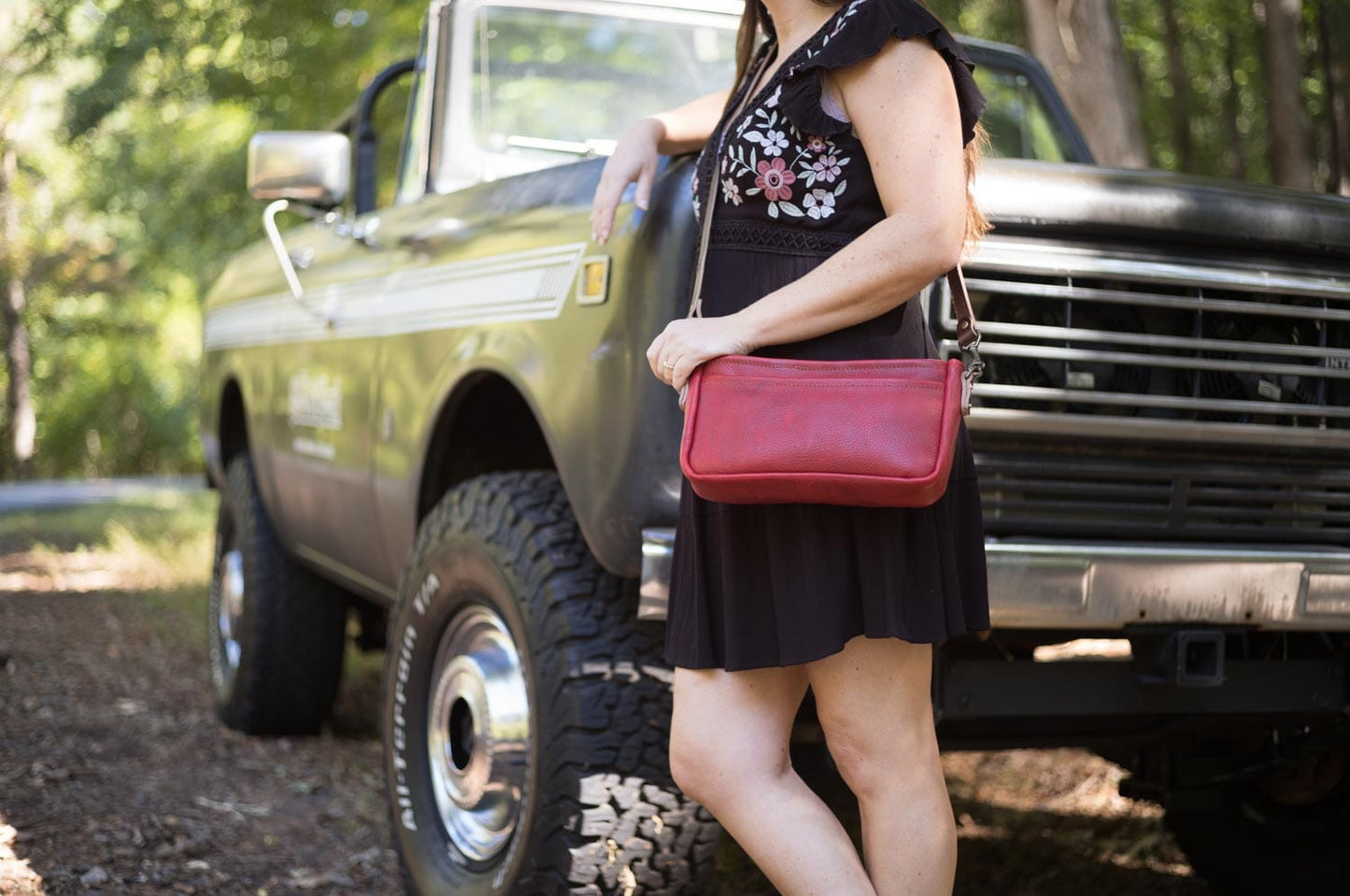 RENNIE LEATHER SHOULDER BAG -  CRANBERRY