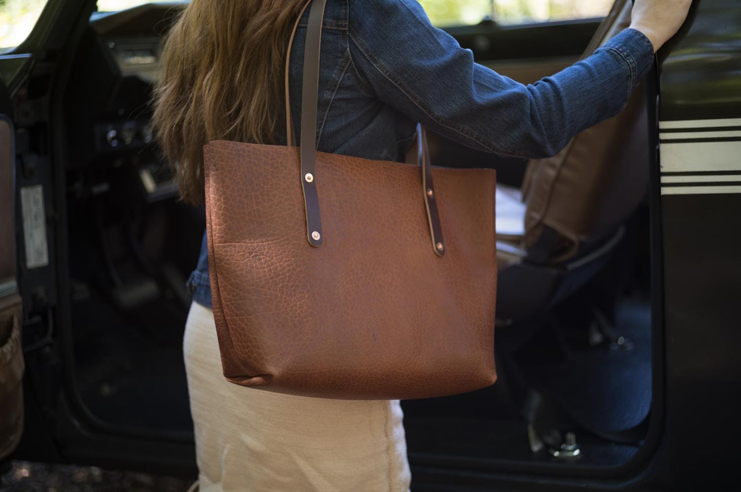 AVERY LEATHER TOTE BAG - SMALL - COGNAC BISON