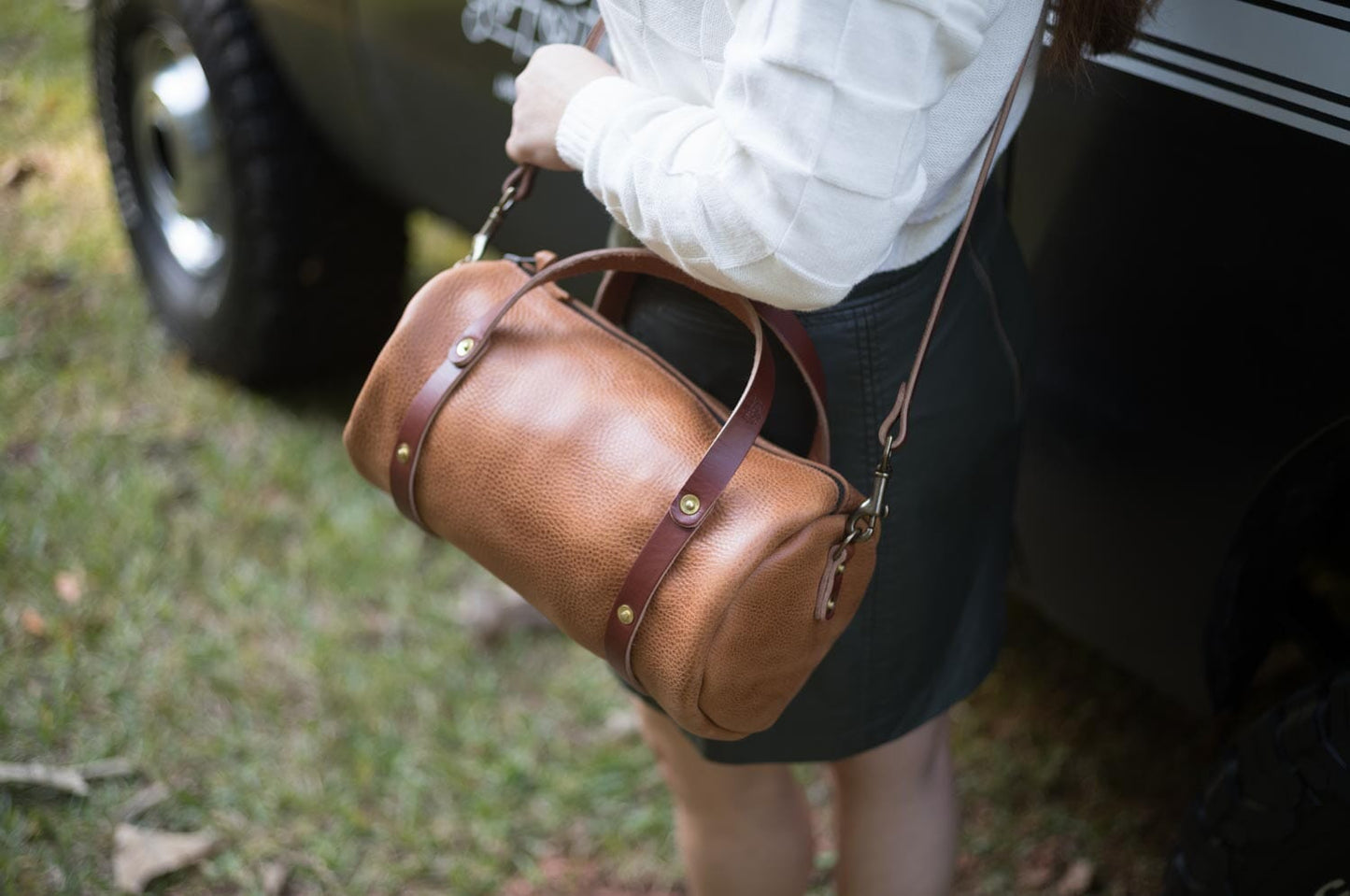 JANE LEATHER CROSSBODY - HONEY