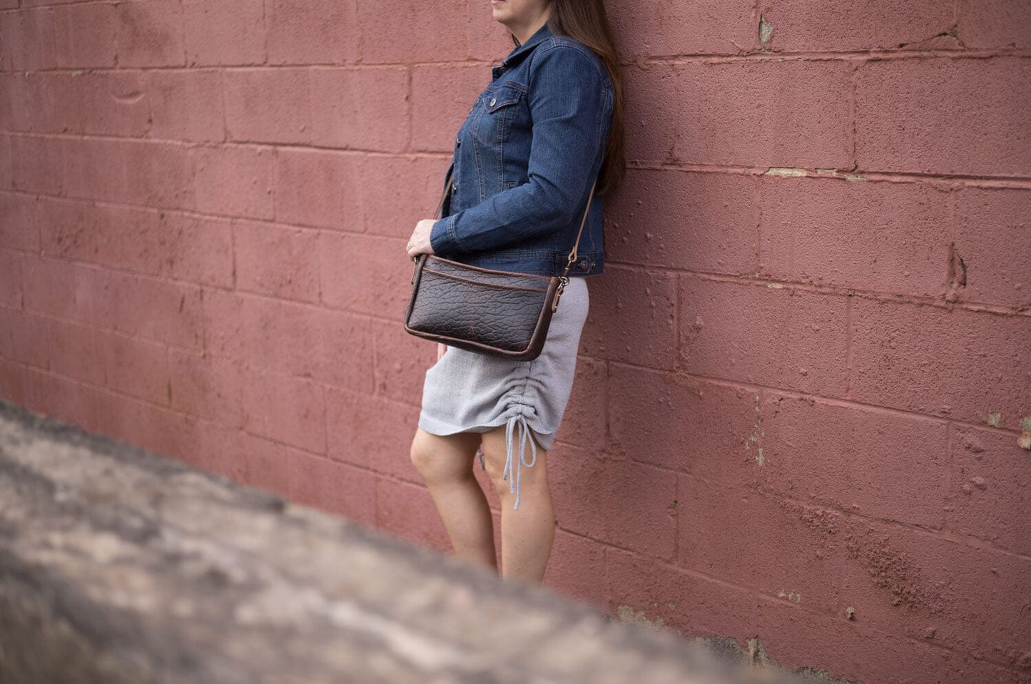 RENNIE LEATHER SHOULDER BAG - CHERRY BISON