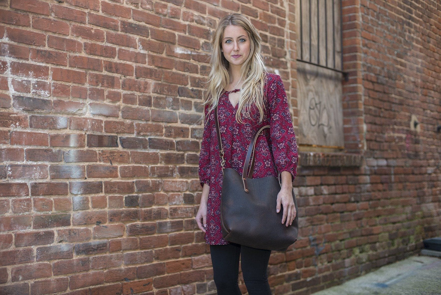 AVERY LEATHER TOTE BAG - MEDIUM - TANGERINE BISON