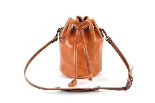 LEATHER BUCKET BAG - MEDIUM - CARAMEL - IN STOCK