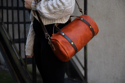 JANE LEATHER CROSSBODY - TANGERINE BISON