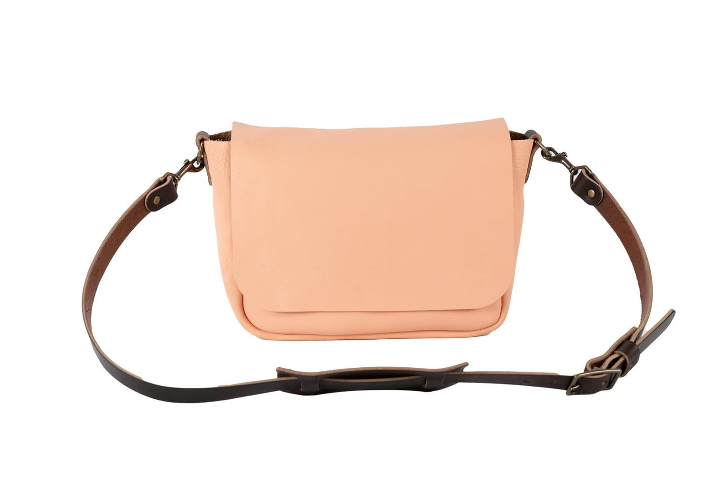 KINDLE LEATHER SATCHEL - PEACH FUZZ