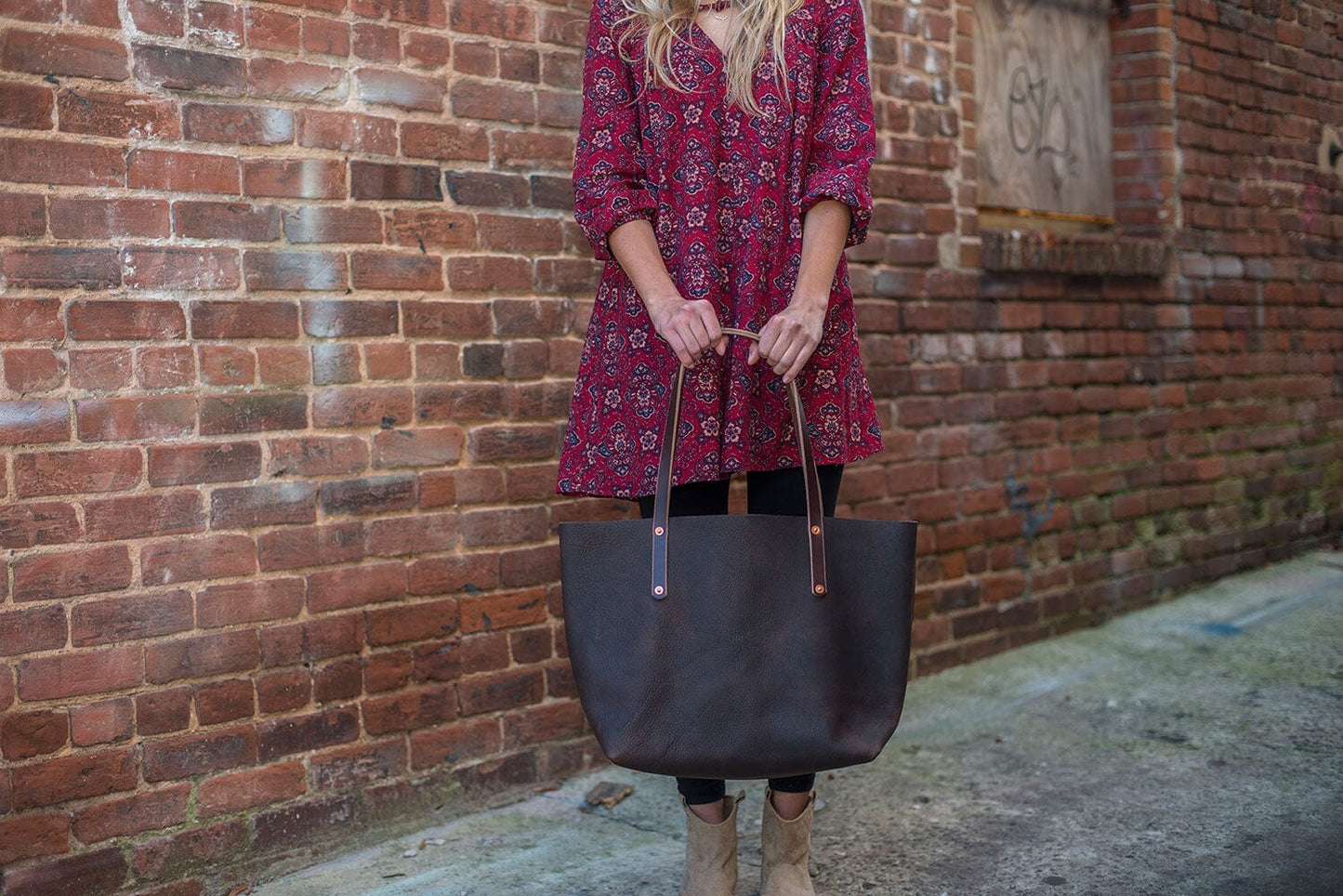 AVERY LEATHER TOTE BAG - LARGE - MOCHA