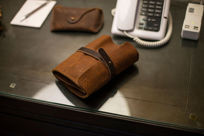 LEATHER CHARGING CABLE ROLL