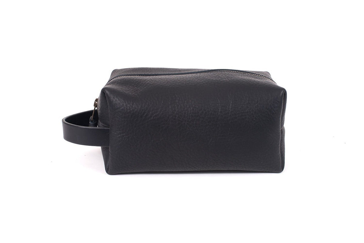 Black leather dopp online kit