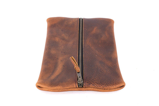 FLAT PACK ZIPPERED LEATHER POUCH