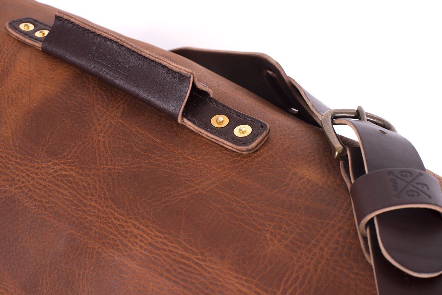 Fur Jaden Tan Weekender Faux Leather Duffle Bag with Shoe Compartment – Fur  Jaden Lifestyle Pvt Ltd