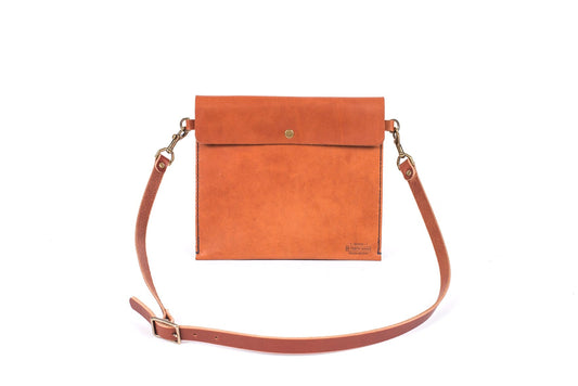 HANNAH LEATHER CROSSBODY - CARAMEL