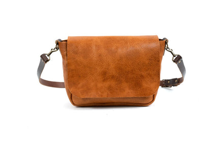 KINDLE LEATHER SATCHEL - PEANUT BISON